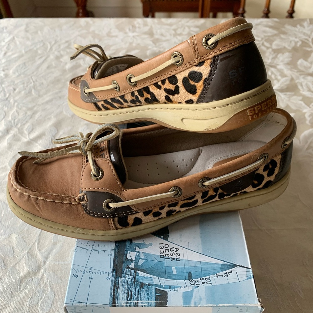 Sperry Leopard Print Brown Boat Shoes size 6.5